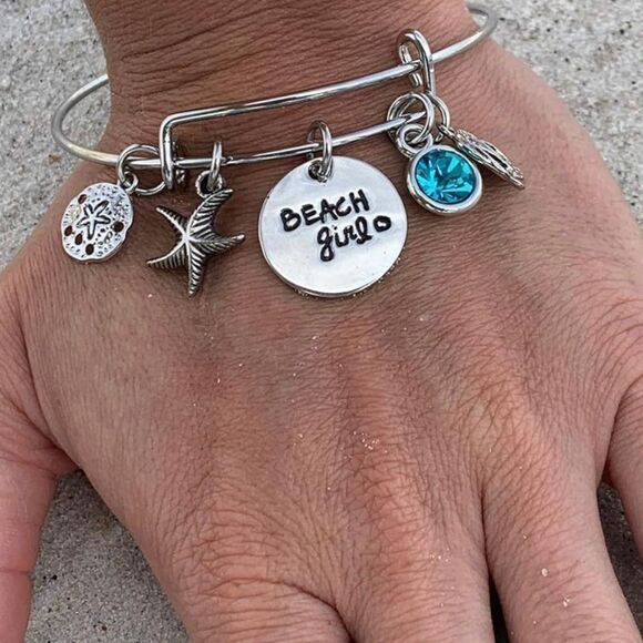 Infinity Beach Girl Charm Bracelet - Picture 4 of 4